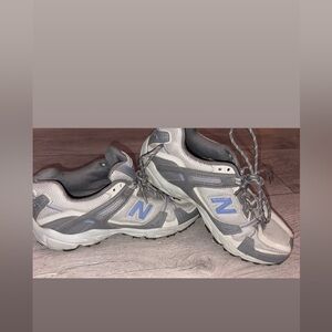 New Balance Women’s Shoes Size 9 410 Gray Purple Lace Up Running
